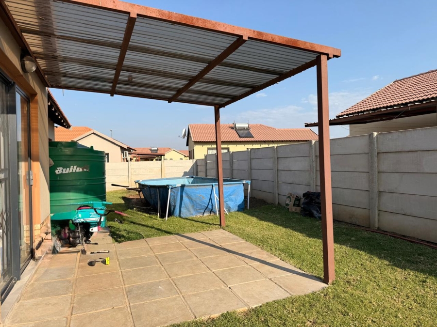3 Bedroom Property for Sale in Waterkloof East North West